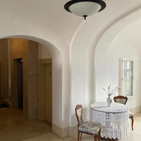 Sea-dweller Apartmán *